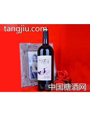 陽(yáng)陽(yáng)國(guó)際寧菲酒莊珍藏蛇龍珠干紅葡萄酒14℃