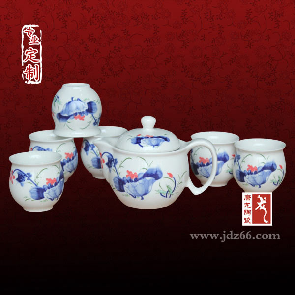 景德鎮(zhèn)茶具 泡鐵觀音的景德鎮(zhèn)茶具